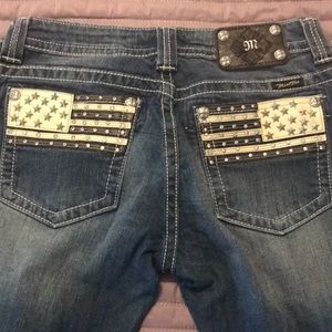 Miss Me jeans- 🇱🇷 on pockets